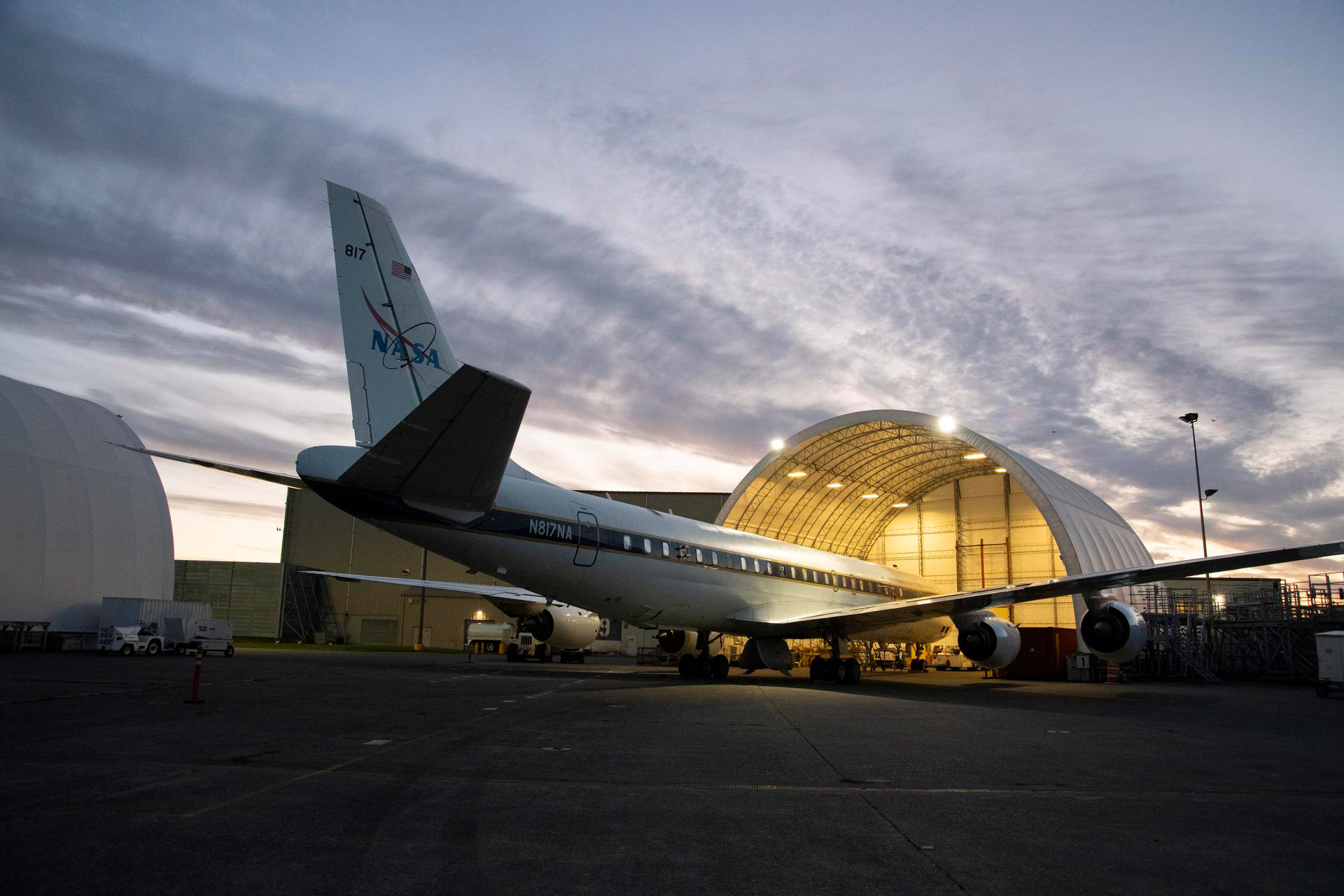 DC-8-Aviation-Technical-Services-Facility.jpg